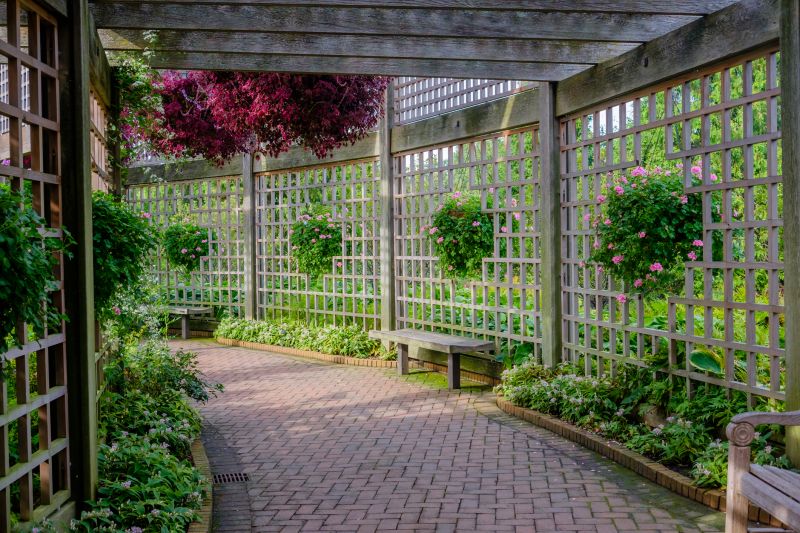 Wooden Garden Trellis Service